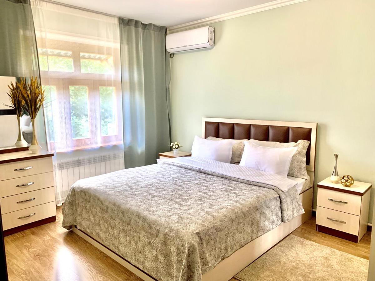 Samarkand Apartment Esterno foto